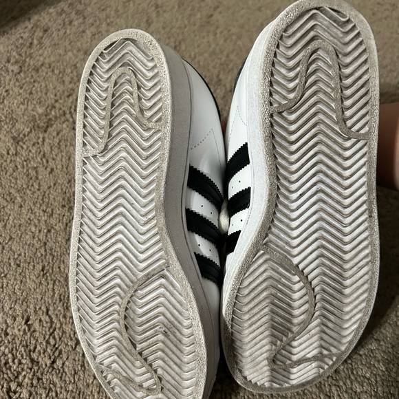 Adidas - Picture 4 of 4